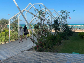 Fanadir bay resort